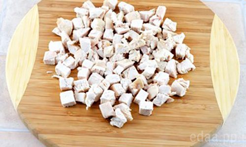 Салат из курицы и ананасов Салат из курицы и ананасов