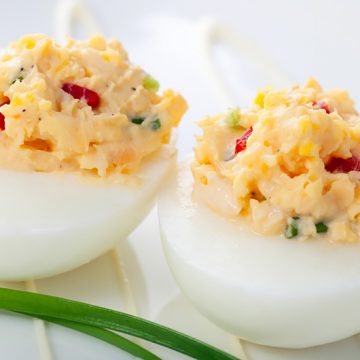 Яйца, фаршированные сырным кремом Яйца, фаршированные сырным кремом