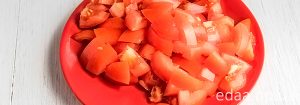 Тиляпия с розмарином и помидорами