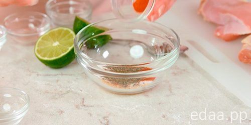 Быстрая курица в чесночно-лаймовом соусе Быстрая курица в чесночно-лаймовом соусе